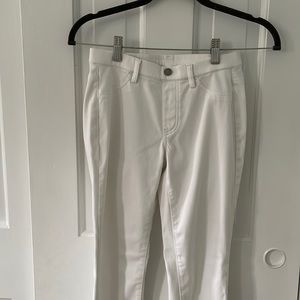 Uniqulo xs white jeans